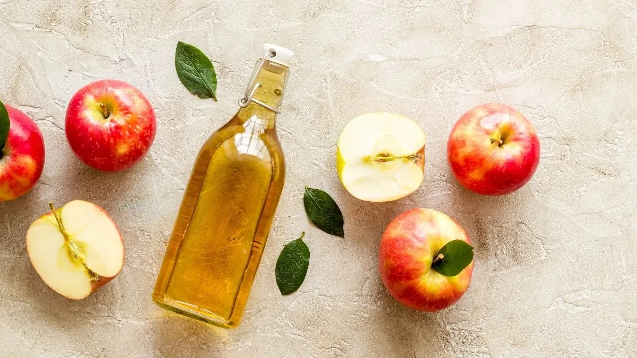Geçmişten gelen şifa kaynağı: Yatmadan önce elma sirkesi içen faydasını anında görüyor