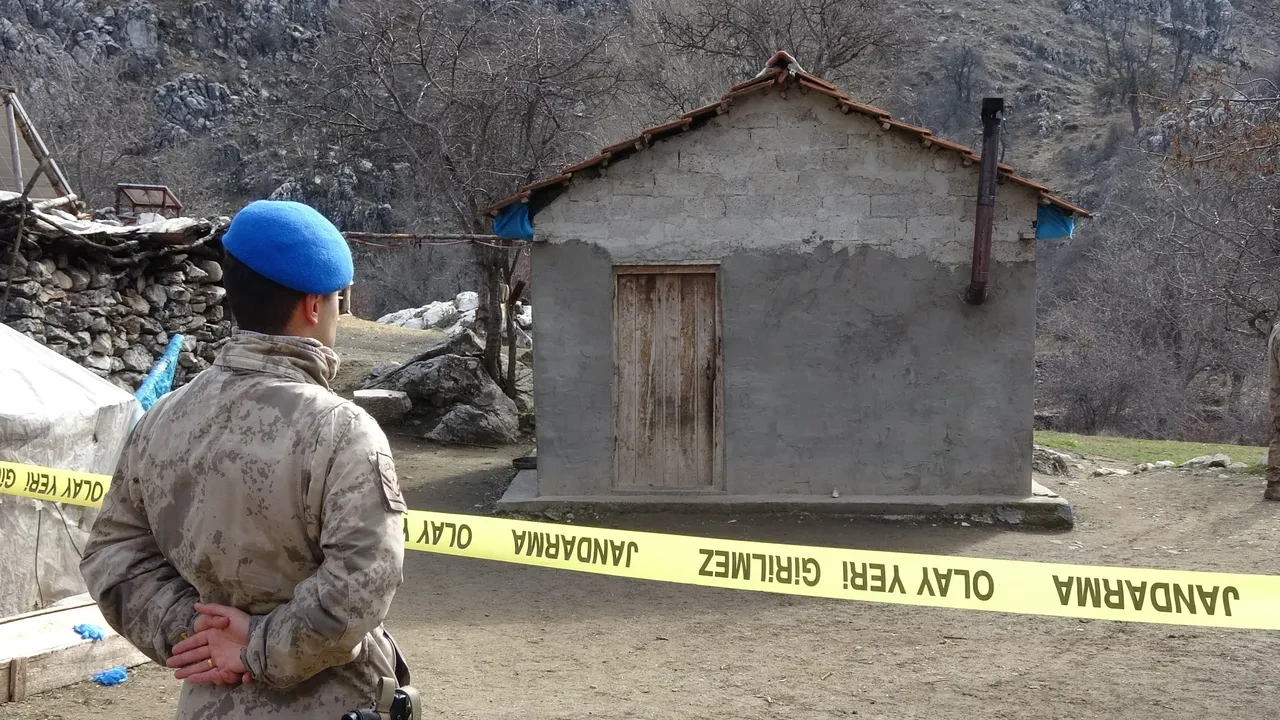 Kardeşini av tüfeğiyle öldürmüştü! Kan donduran taciz iddiası!