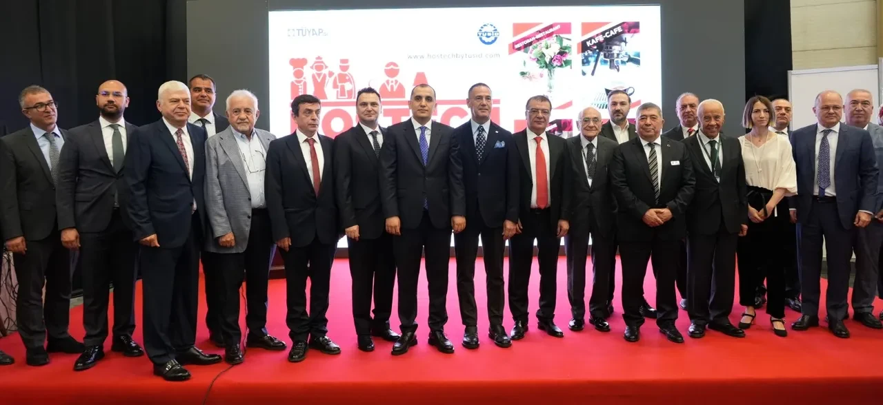 Milyar dolarlık fuar! İstanbul'da kapılarını açtı