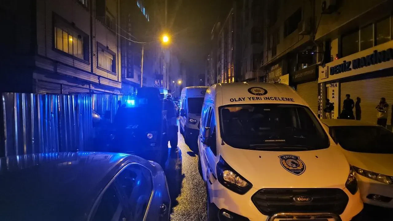 Son dakika | Kağıthane’de eğlence mekanına bombalı saldırı: Yaralılar var!
