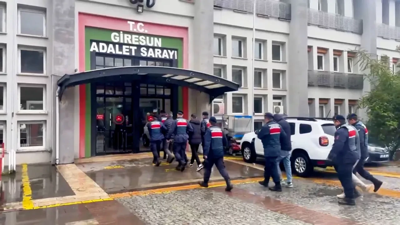 9 ilde yasa dışı bahis operasyonu! 8.3 milyar TL’lik hesap hareketliliği! Vatandaşları böyle kandırmışlar