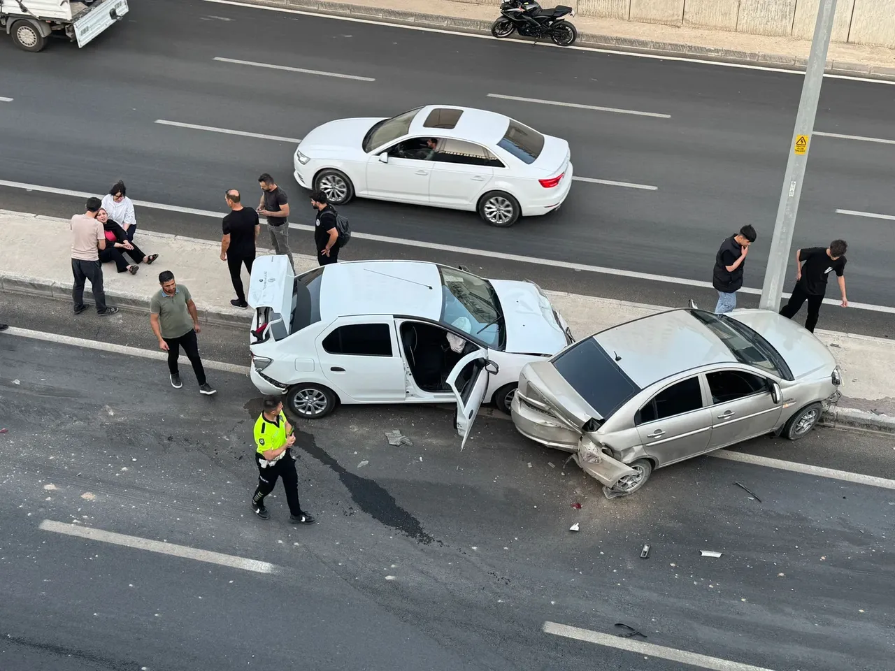 Bakan Yerlikaya tek tek açıkladı! Trafik kanunu sil baştan: Cezalar artıyor, uygulamalar değişiyor