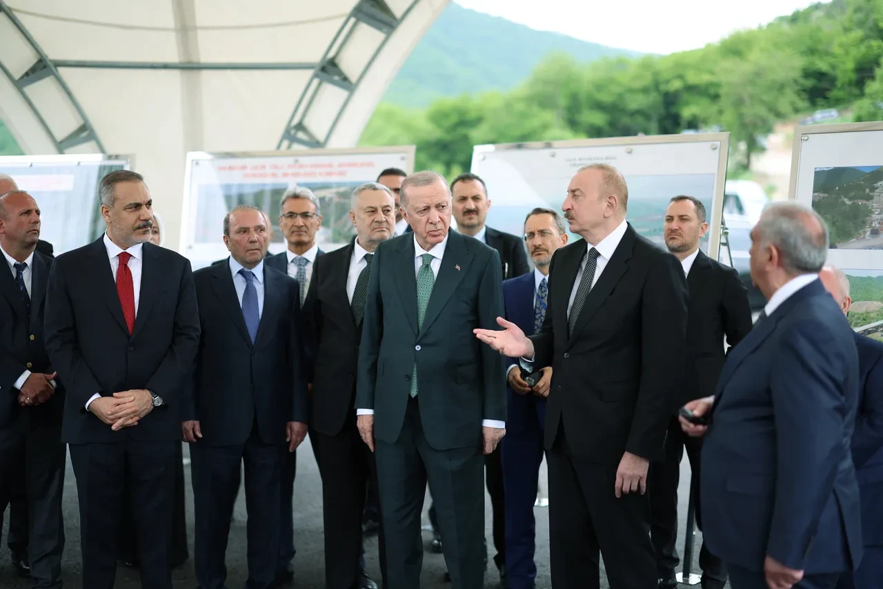 Cumhurbaşkanı Erdoğan Azerbaycan'da! Laçın'da tarihi açılış