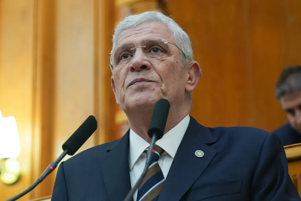 Müsavat Dervişoğlu'ndan hükümete yeni anayasa tepkisi