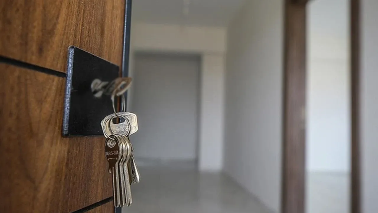 Evinizin anahtarının şekli böyleyse hemen değiştirin! Hırsızların kolay açtığı kilitler