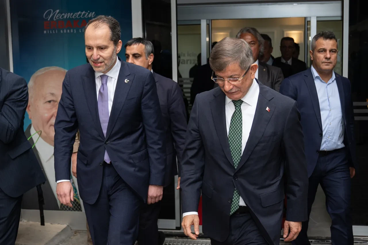 Kişiye özel anayasaya karşıyız