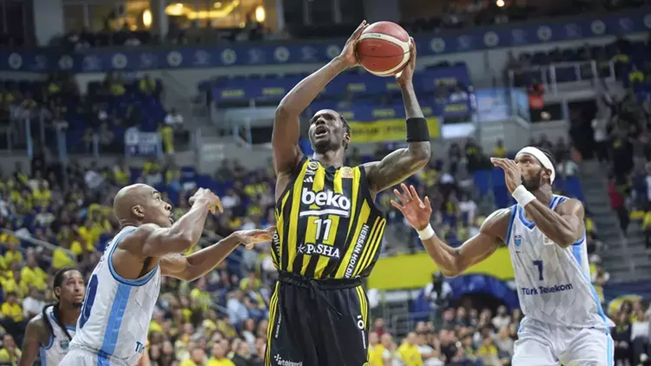 Fenerbahçe Beko Türk Telekom maç sonucu kaç kaç? Farklı galibiyet
