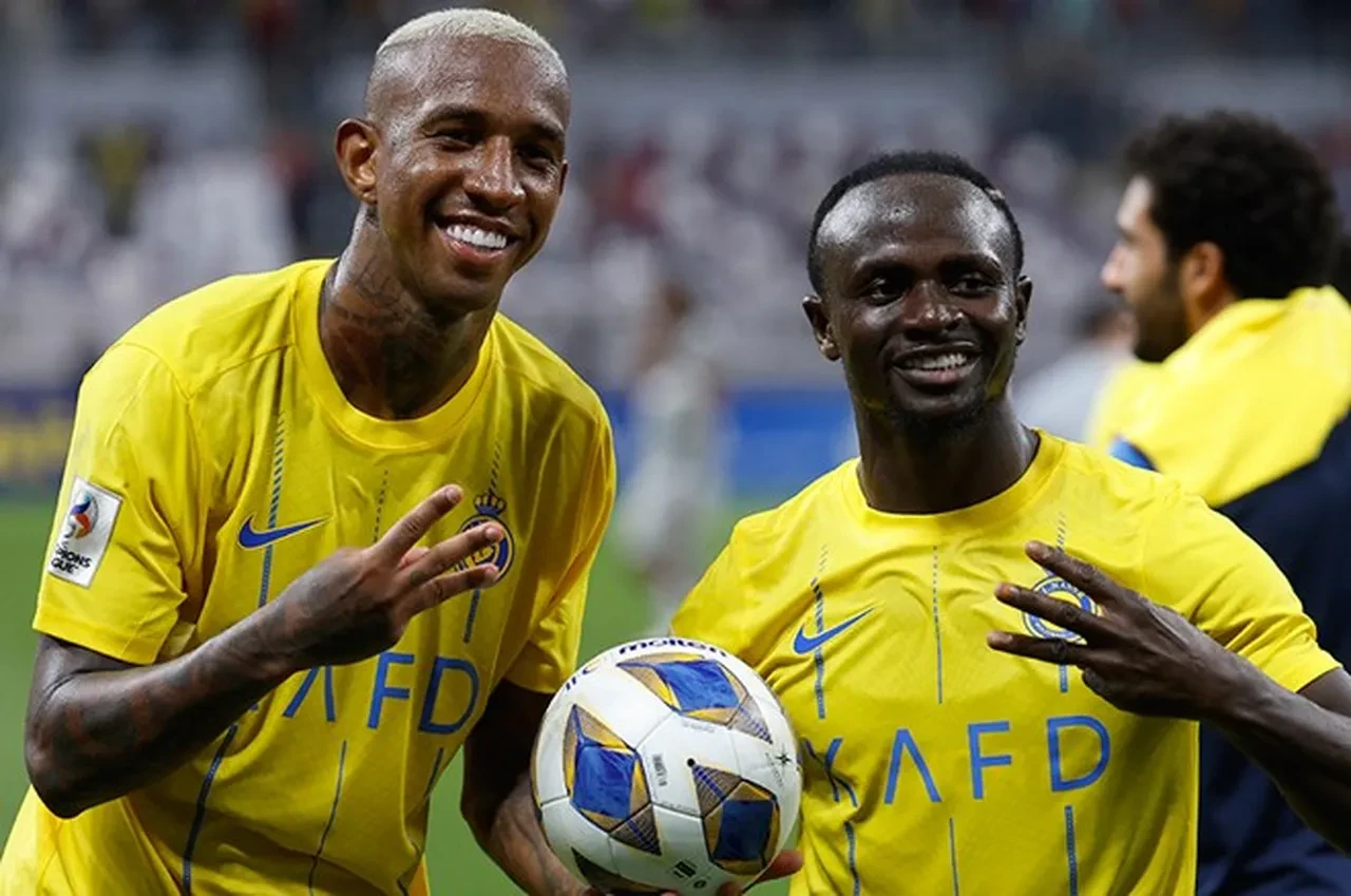 Fenerbahçe transfer bombasını patlatıyor! Dünya yıldızı bedavaya geliyor