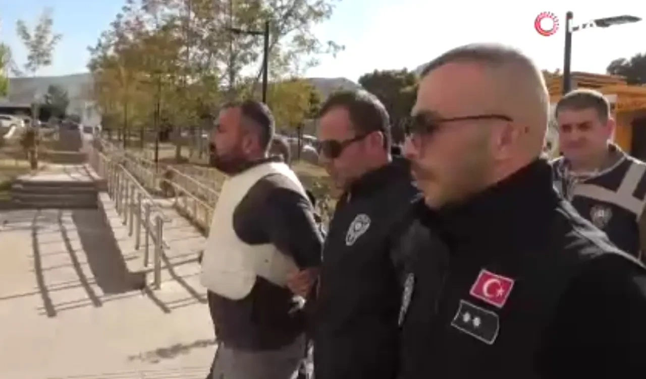 Husumetlisine restoranda kurşun yağdırdı! Cinayeti nasıl işlediğini tek tek anlattı