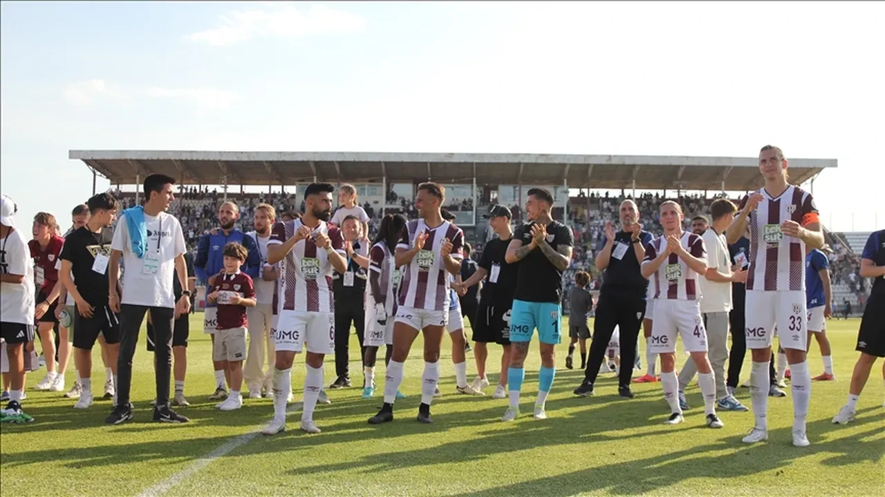 Karagümrük Bandırmaspor maçı hangi kanalda? Şifresiz canlı yayınlanacak