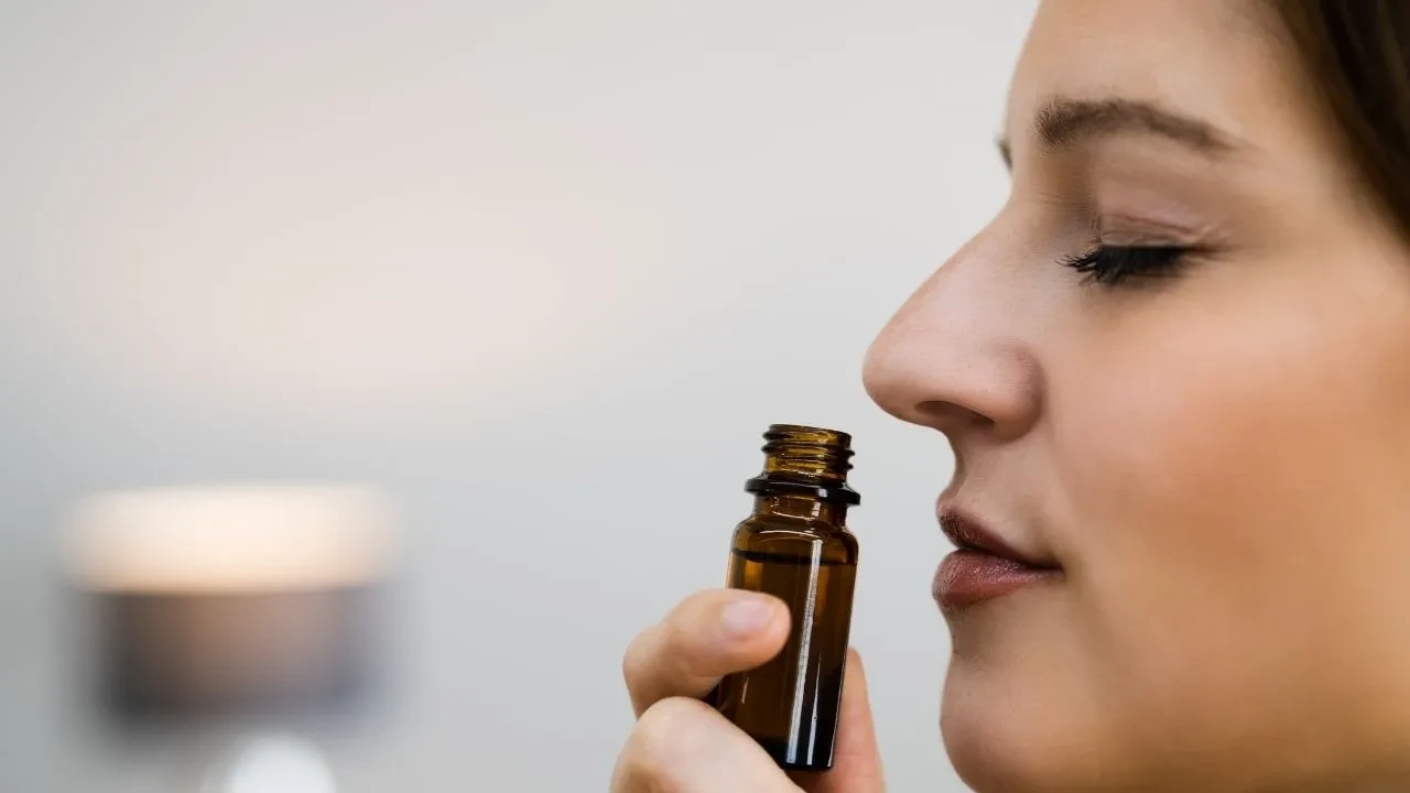 Kokuların hafızasına bilimsel açıklama! Bir anda geçmişe götürebiliyor