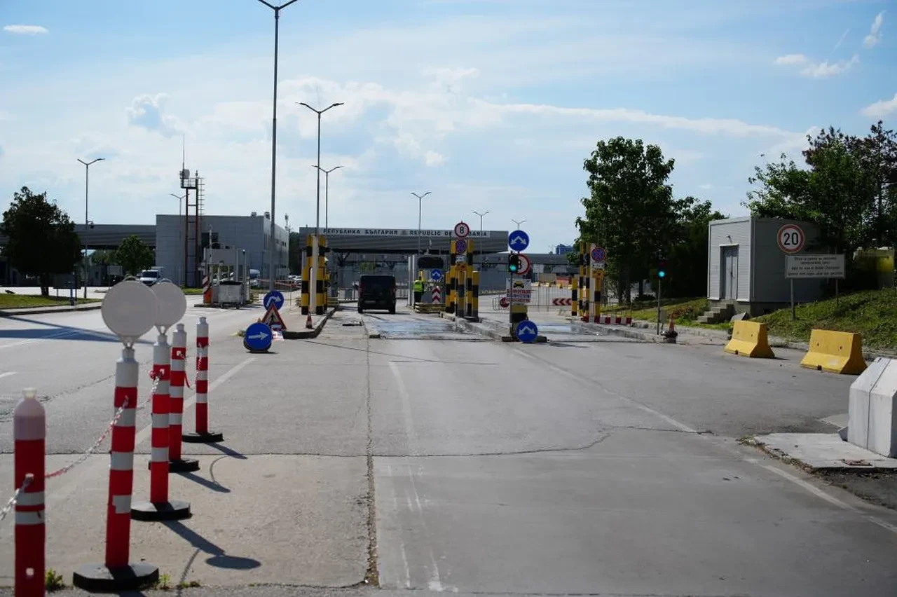 Memleket hasretiyle akın akın geliyorlar! Gurbetçiler için hummalı hazırlık başladı