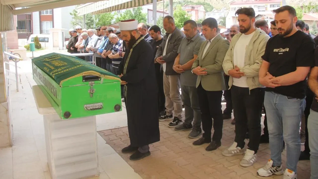 Sivas'ta 11 yaşındaki çocuk hayatını kaybetti! 15 günlük acı detay ortaya çıktı