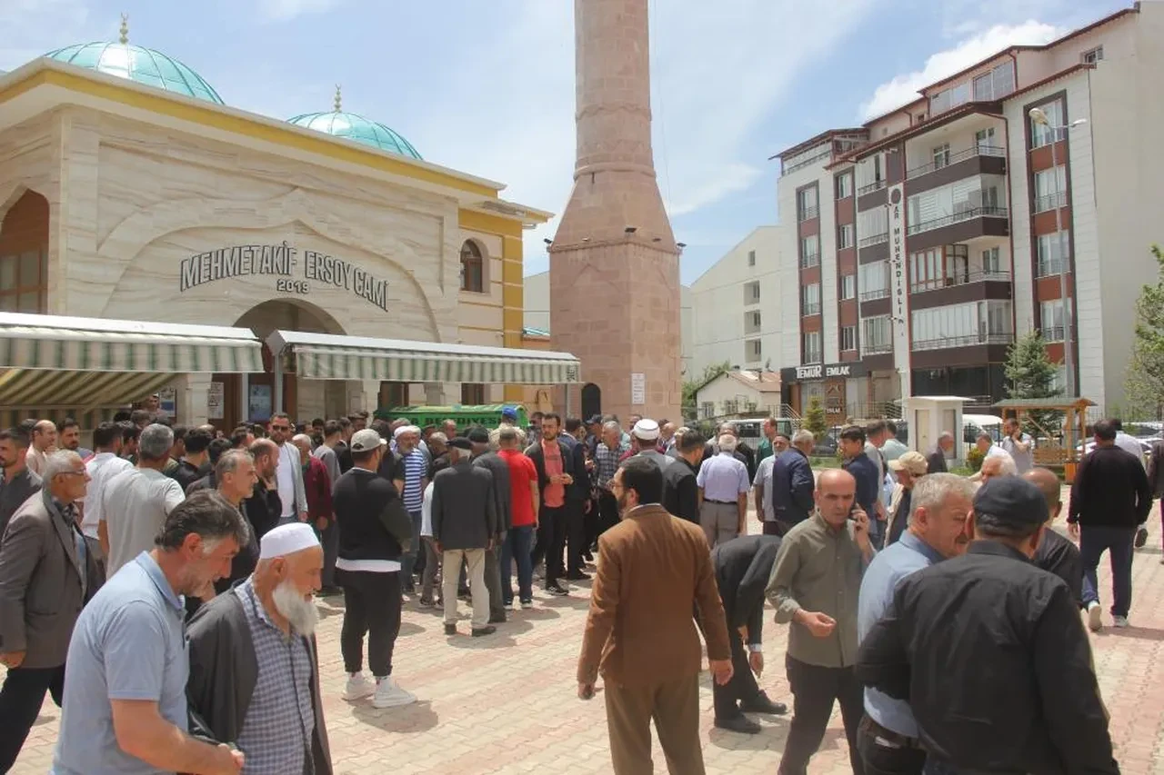 Sivas'ta 11 yaşındaki çocuk hayatını kaybetti! 15 günlük acı detay ortaya çıktı