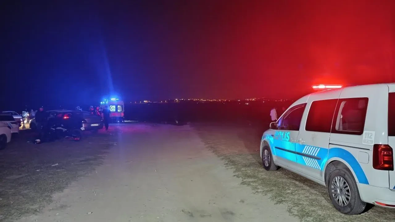 Tekne gezisi faciaya dönüştü: 5 kişi kurtarıldı, 1 kişi kayıp!