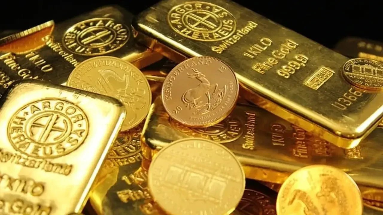 Altın haftayı hareketli kapattı