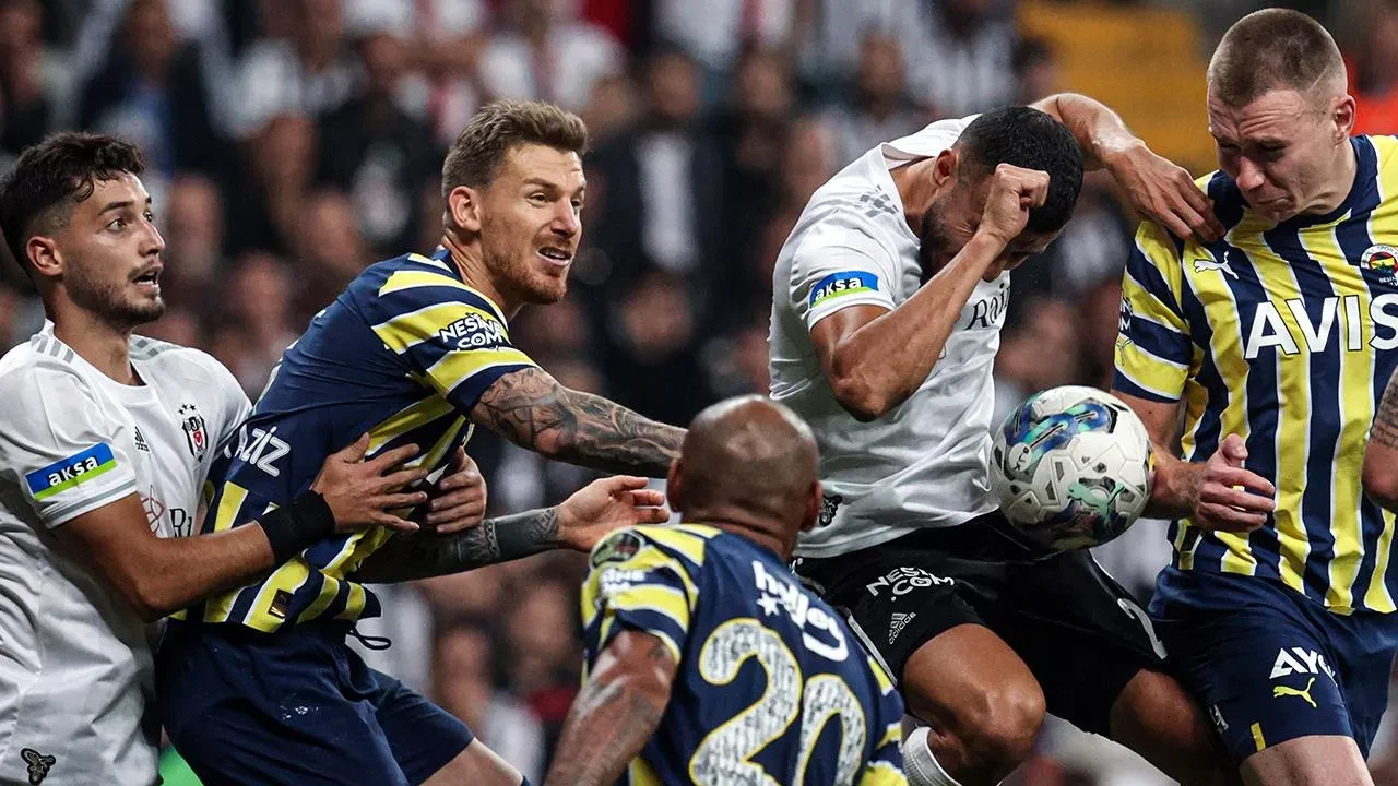 Fenerbahçe-Beşiktaş derbisinden tarihi detay! Yıllar sonra ortaya çıktı: 'Top çizgiyi geçti mi, geçmedi mi?'