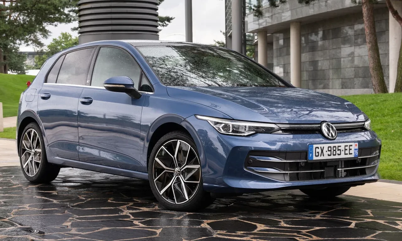 Otomobilde zam yarışı: En fazla artışı Mercedes, en az Honda yaptı