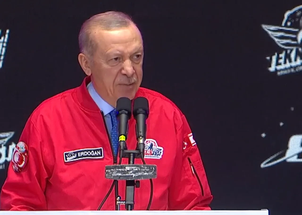 Son dakika | Cumhurbaşkanı Erdoğan'dan Kıbrıs'a elektrik ve e-Devlet müjdesi!