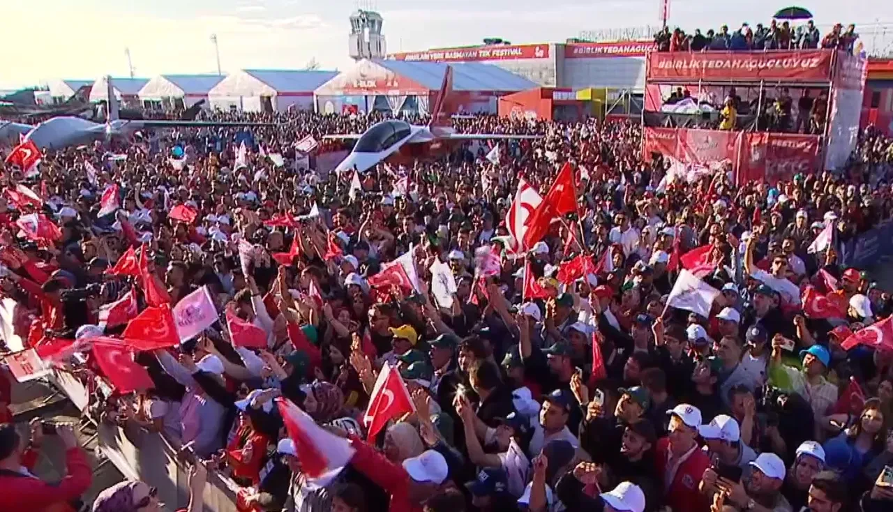 Son dakika | Cumhurbaşkanı Erdoğan'dan Kıbrıs'a elektrik ve e-Devlet müjdesi!