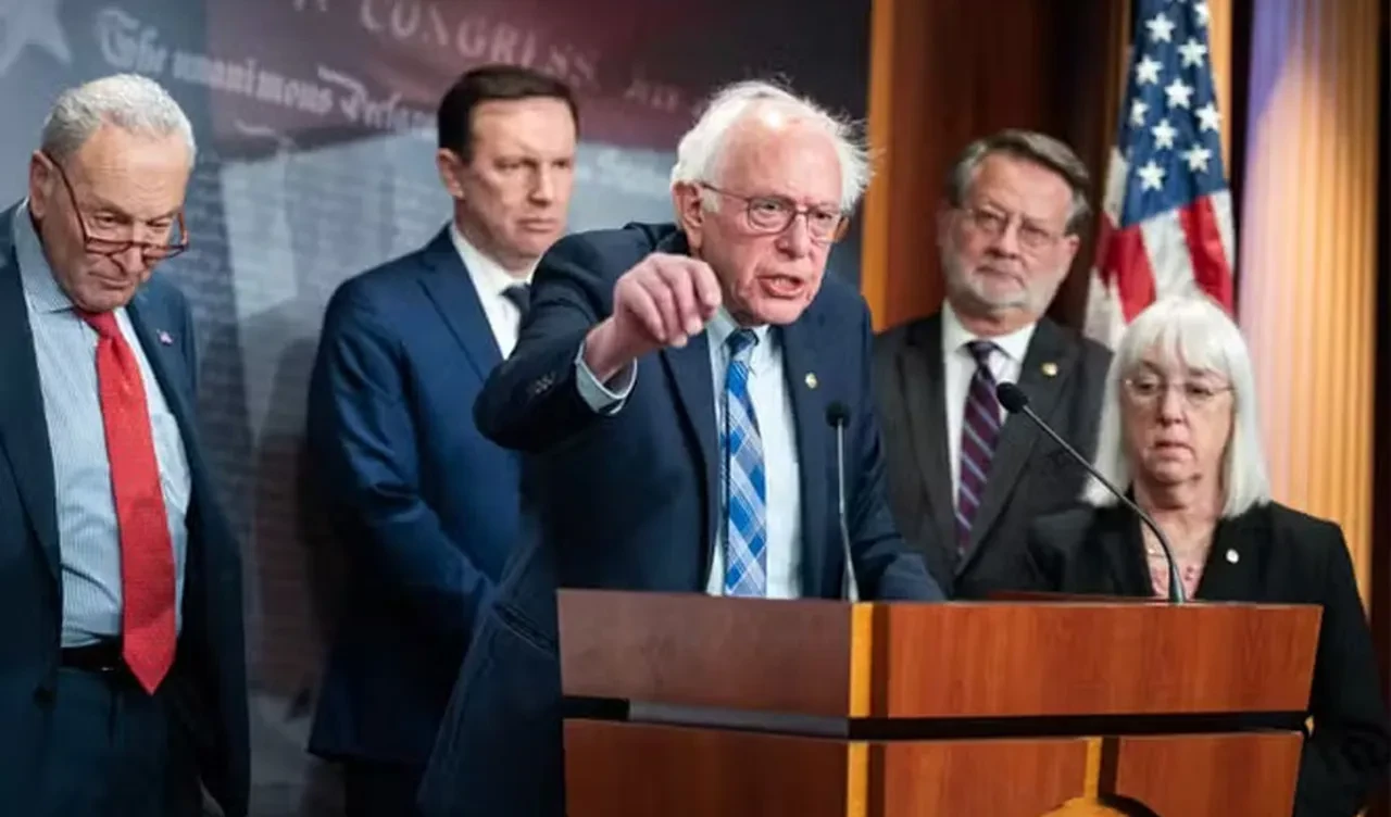 Trump yönetiminin istihbarat planı sızdırıldı! Binlerce çalışan kovulacak