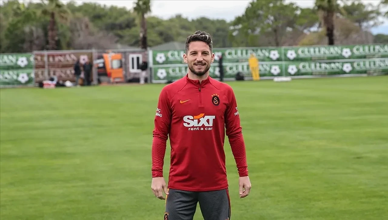 Dries Mertens Galatasaray’a ne zaman geldi? Bugün son maçına çıkıyor