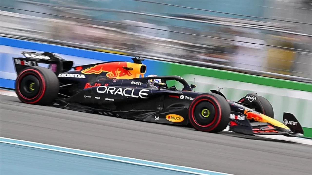 F1 İspanya GP sıralama turları saat kaçta, hangi kanalda? 2025 Dünya Şampiyonası'nda heyecan devam ediyor