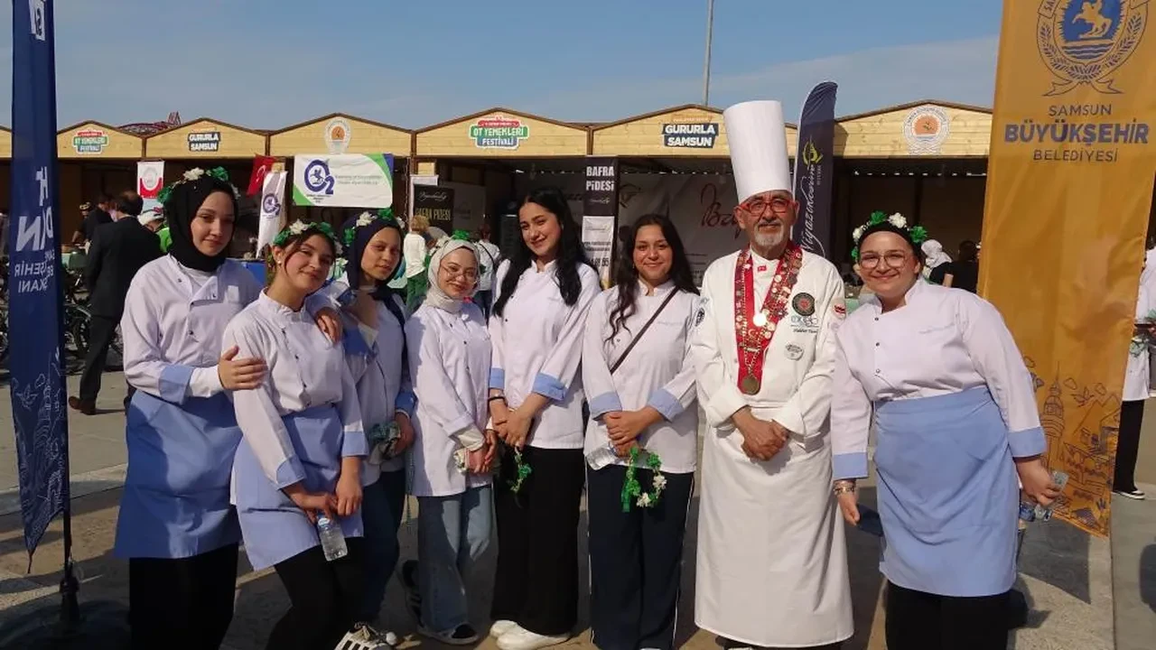 Isırganlı Dondurma Samsun Festivali'ne damga vurdu!