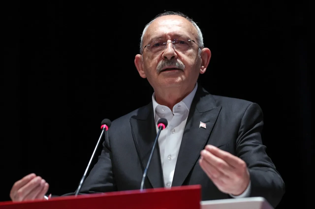 Kemal Kılıçdaroğlu çok sert mesajlarla sessizliğini bozdu! 'Beni elektrik direğine asmakla tehdit edenler var'