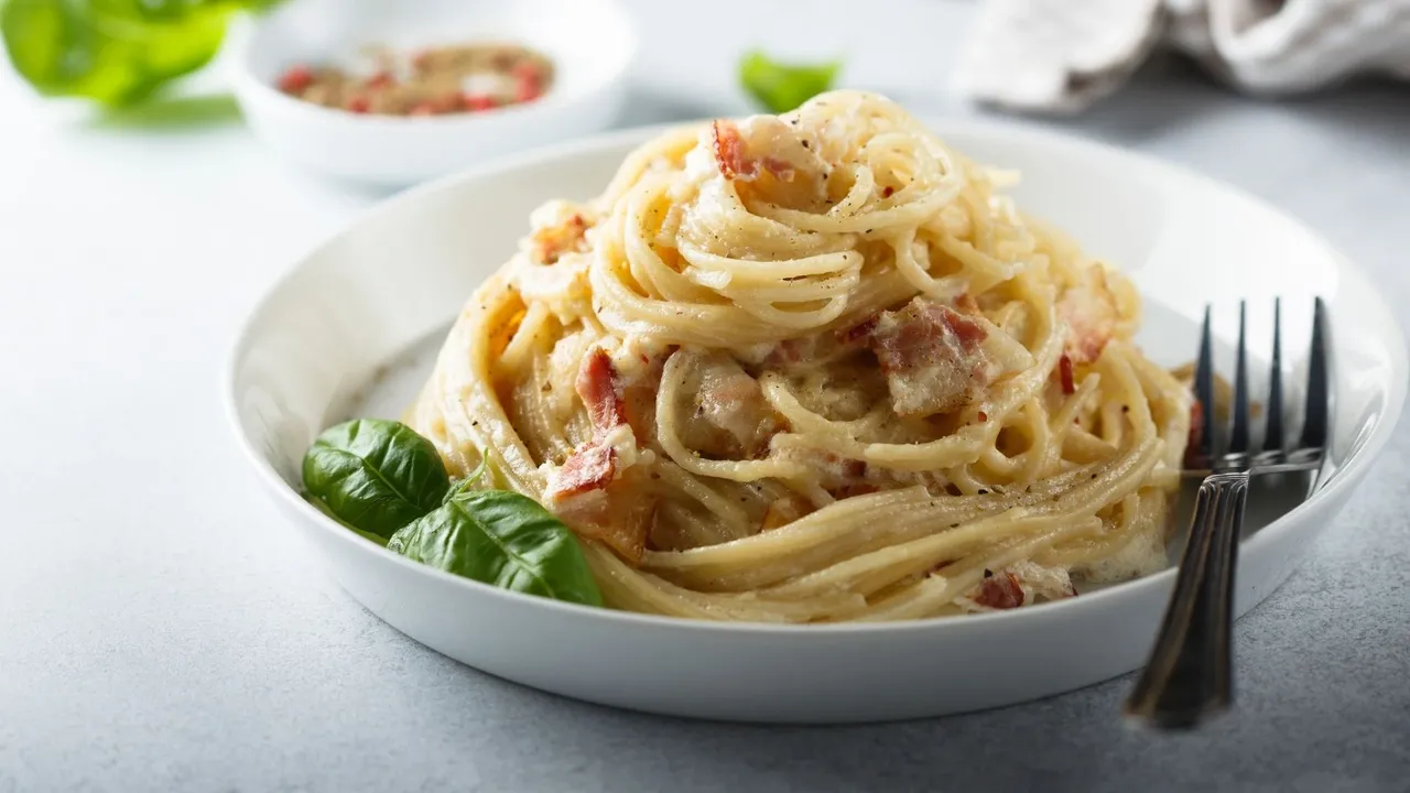 Makarnayı böyle yerseniz kilo aldırmıyor! Futbolcular bu şekilde tüketiyor