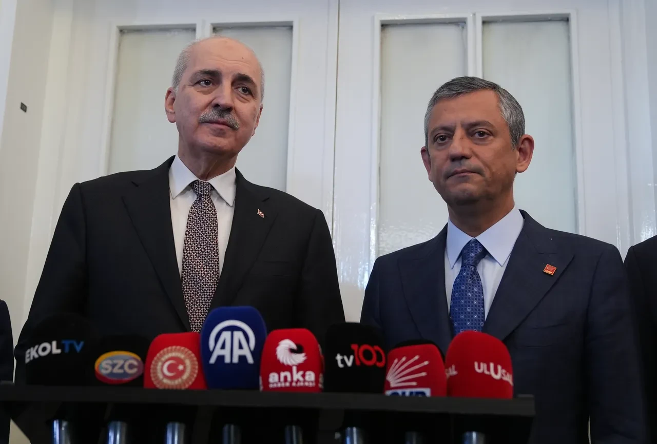 Numan Kurtulmuş'tan CHP ve AK Parti'ye ziyaret
