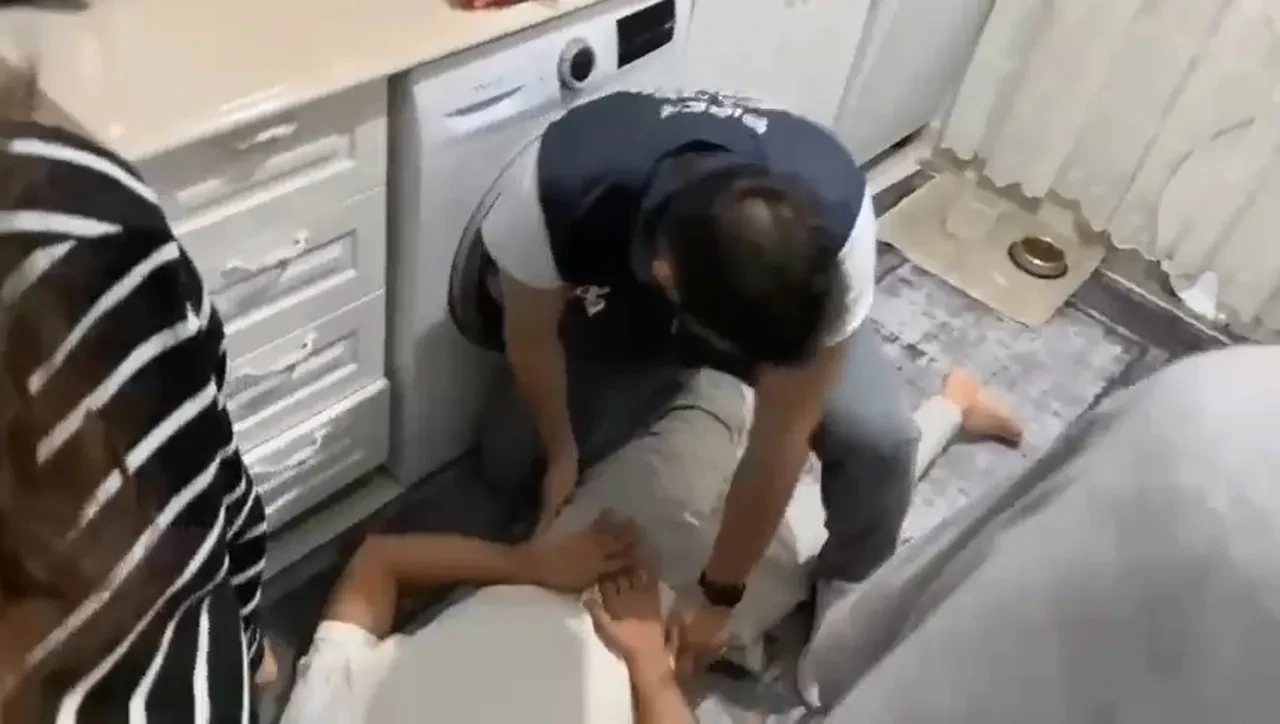25 ilde eş zamanlı baskın! Dolandırıcılık şebekesi çökertildi: Çok sayıda şüpheli tutuklandı
