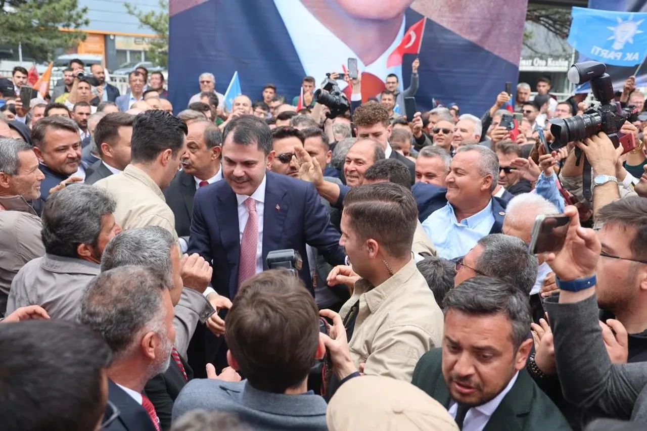 Bakan Kurum'dan net mesaj! 'Terörsüz Türkiye ile refah ve huzurun kapıları aralanacak'