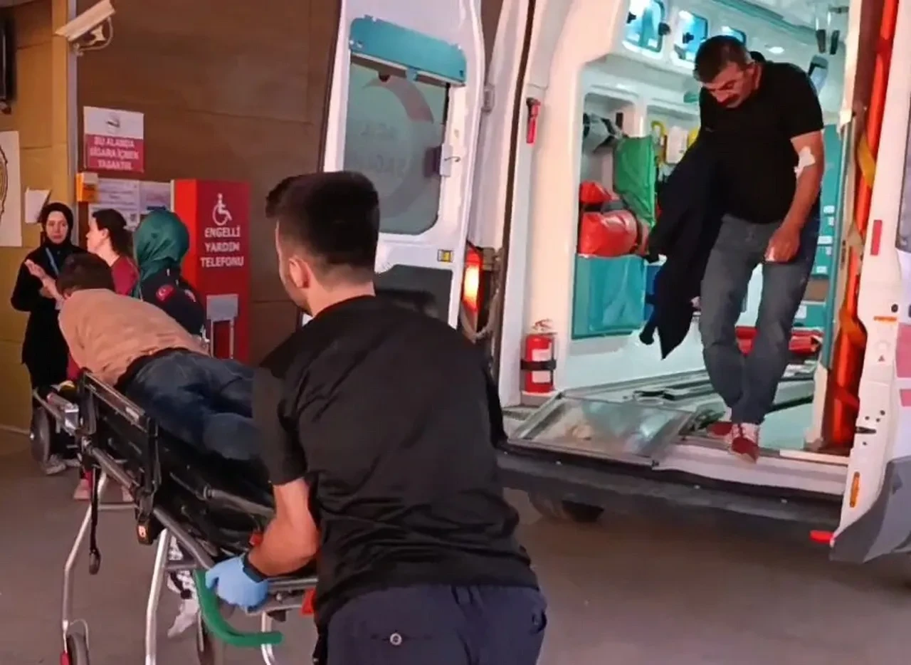 Bursa'da 2 grup arasında sopalı ve bıçaklı kavga: Yaralılar var!