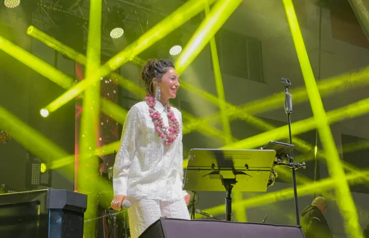 Isparta Gül Festivali’nde Öykü Gürman rüzgarı