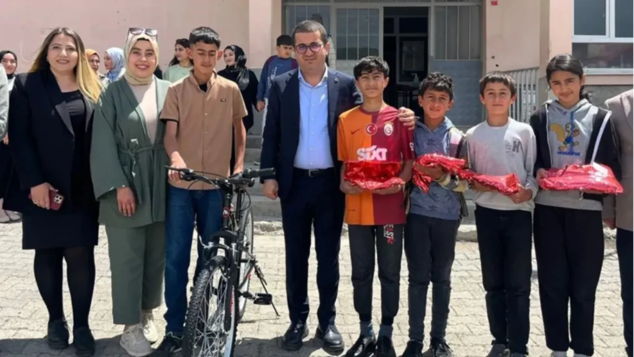 Kars'taki bu okul özel okulları aratmıyor!