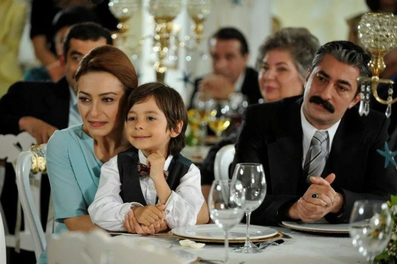 Öyle Bir Geçer Zaman Ki oyuncuları tekrar buluştu! 