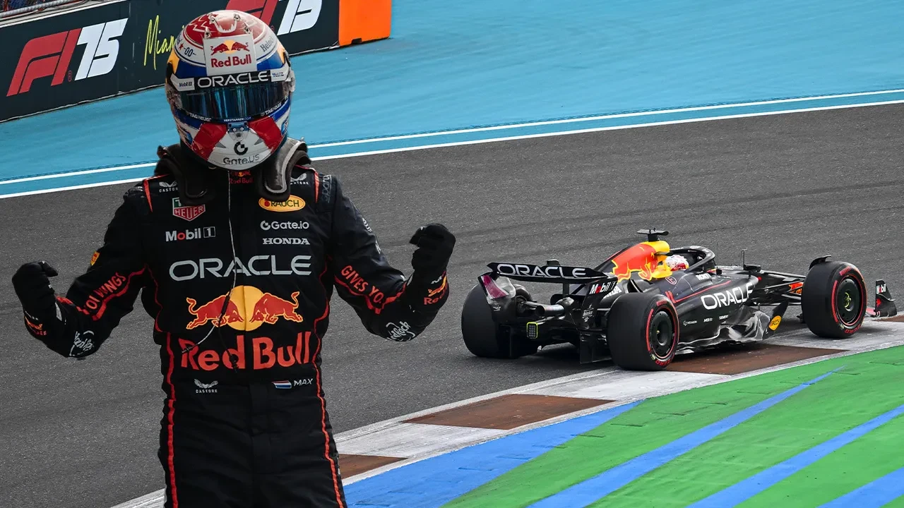 Baba Verstappen Miami GP'de pole pozisyonunu kaptı