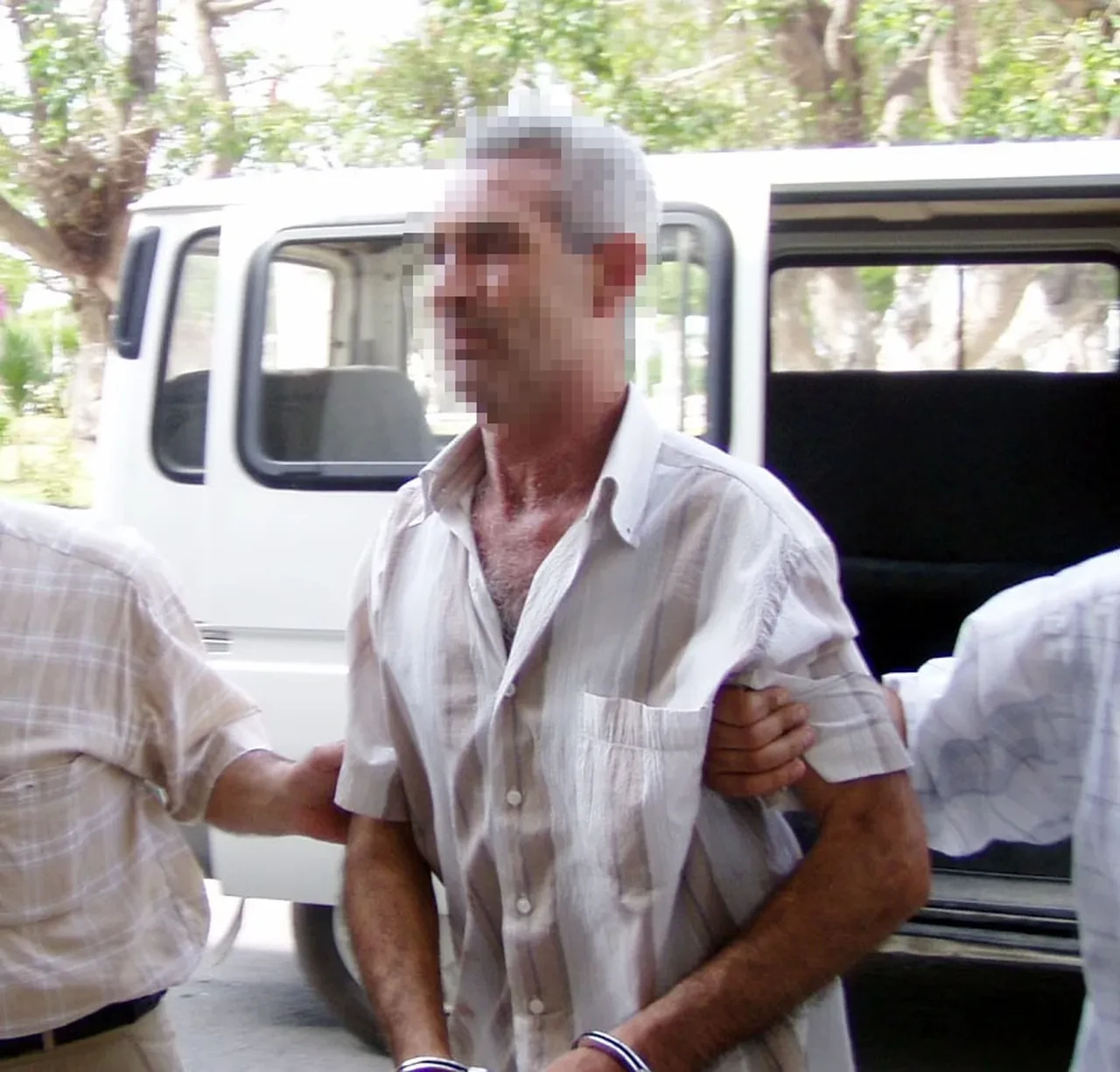 Bakan Tunç'tan Özgür Özel'e saldıran kişi hakkında açıklama! Nasıl serbest kaldı?