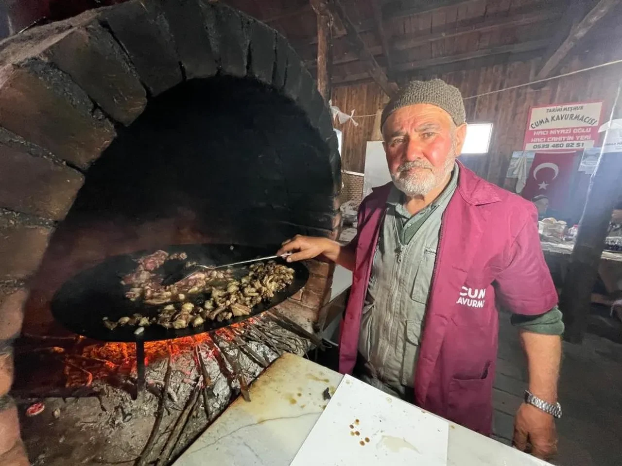 Dualı güveç herkesin favorisi oldu! Cuma günü pişirilen etlerin lezzeti başka bir yerde yok