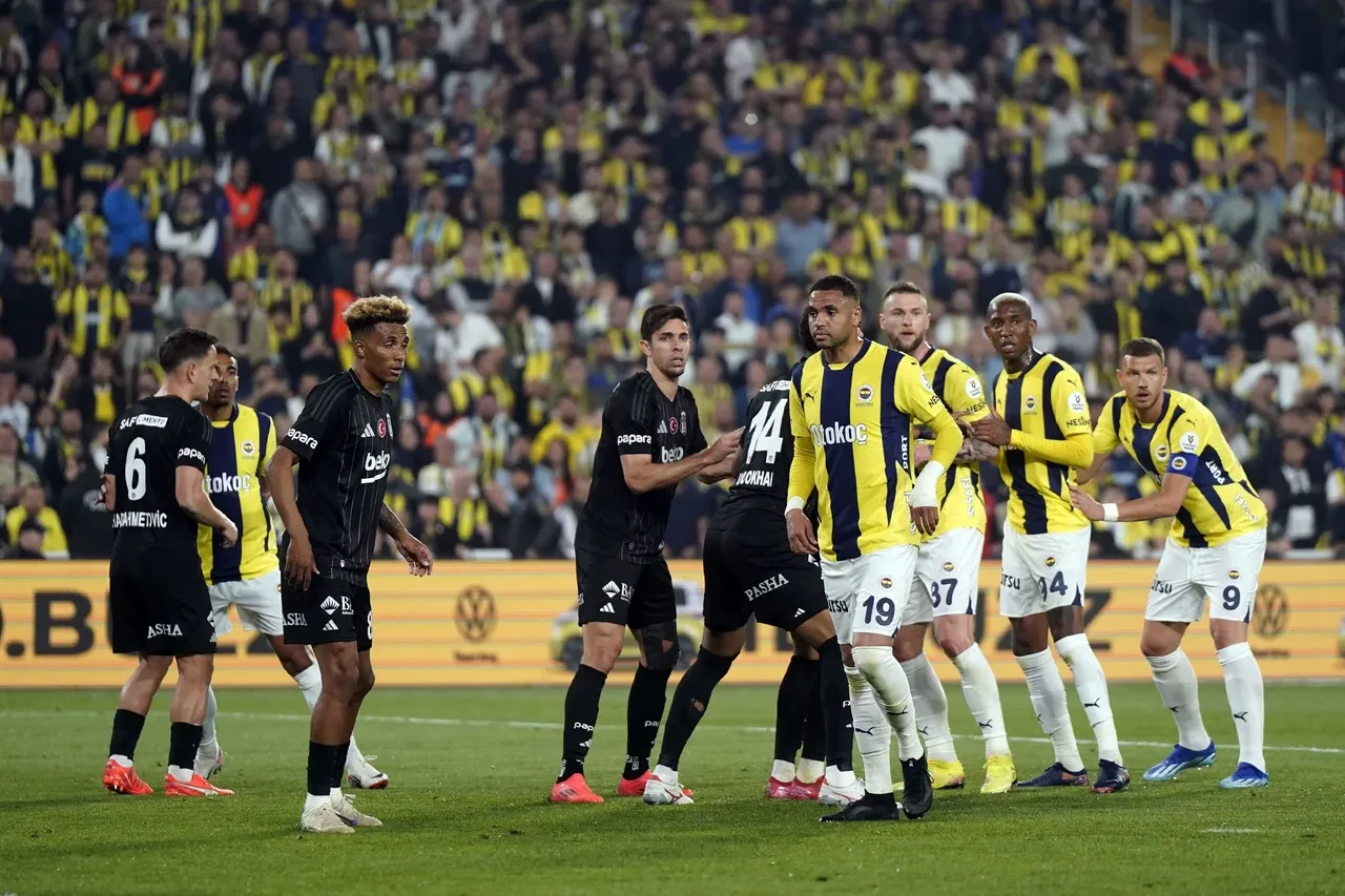 Fenerbahçe Beşiktaş maç sonucu kaç kaç? Galatasaray’la puan farkı açıldı