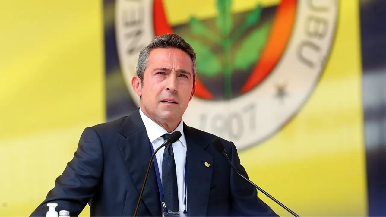 Fenerbahçe tribünlerinden 