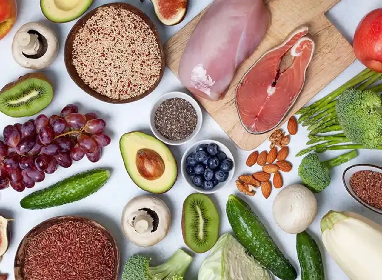 Ketojenik beslenme nedir ve nasıl olur? Keto diyeti nasıl yapılır? (Örnek menü listesi)