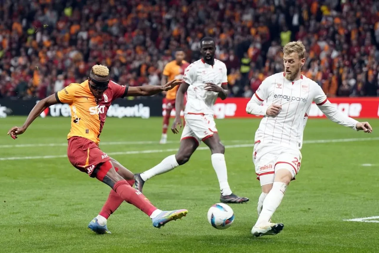 Sivasspor'un Galatasaray'a attığı golde iptal kararı doğru mu? Trio ekibi tartışmalara noktayı koydu