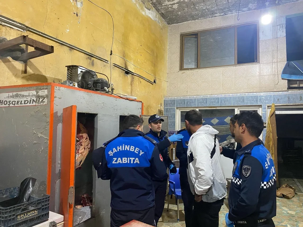 Vatandaşa bozuk et yedireceklerdi! Soruşturma başlatıldı