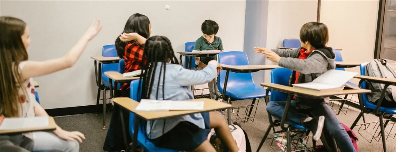 Adolescence dizisi bir ülkeyi daha harekete geçirdi: Devlet yeni cezalar hazırlıyor