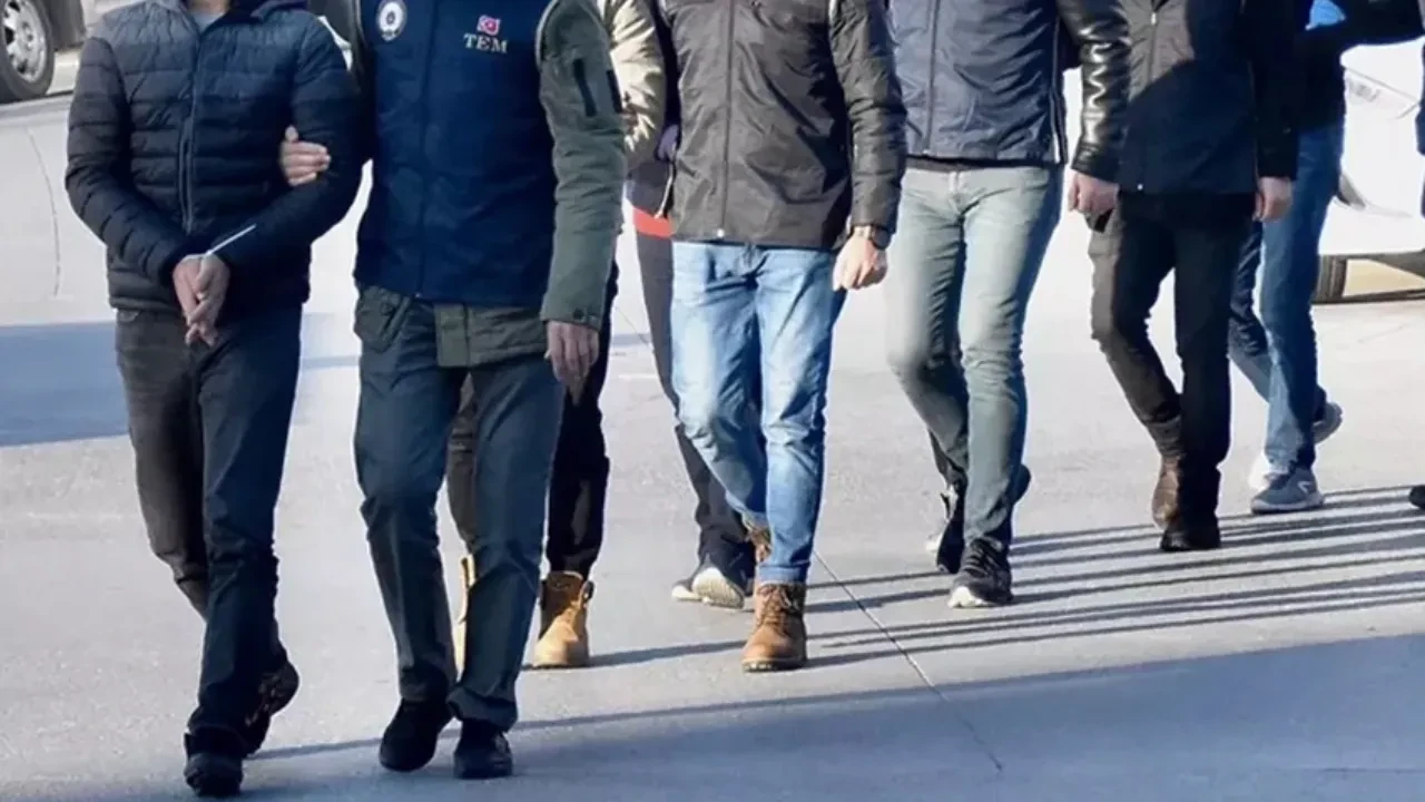 Ankara merkezli FETÖ operasyonu! Çok sayıda gözaltı var