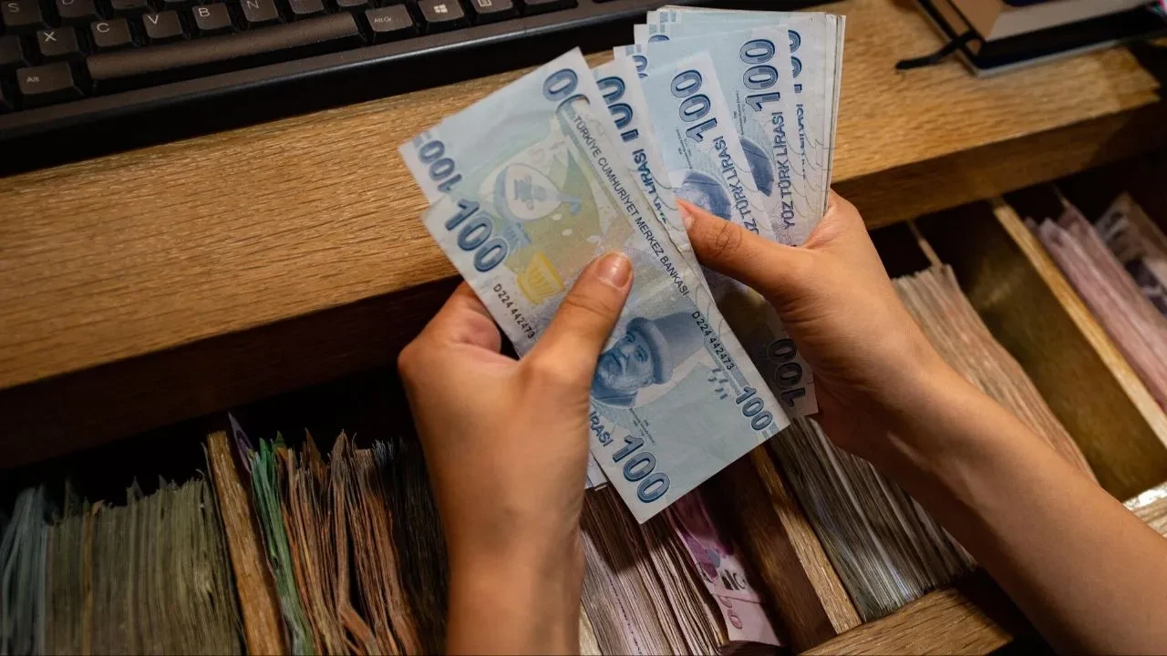 Asgari ücrete ara zam olacak mı? Temmuz zammı asgari ücretliler için merak konusu