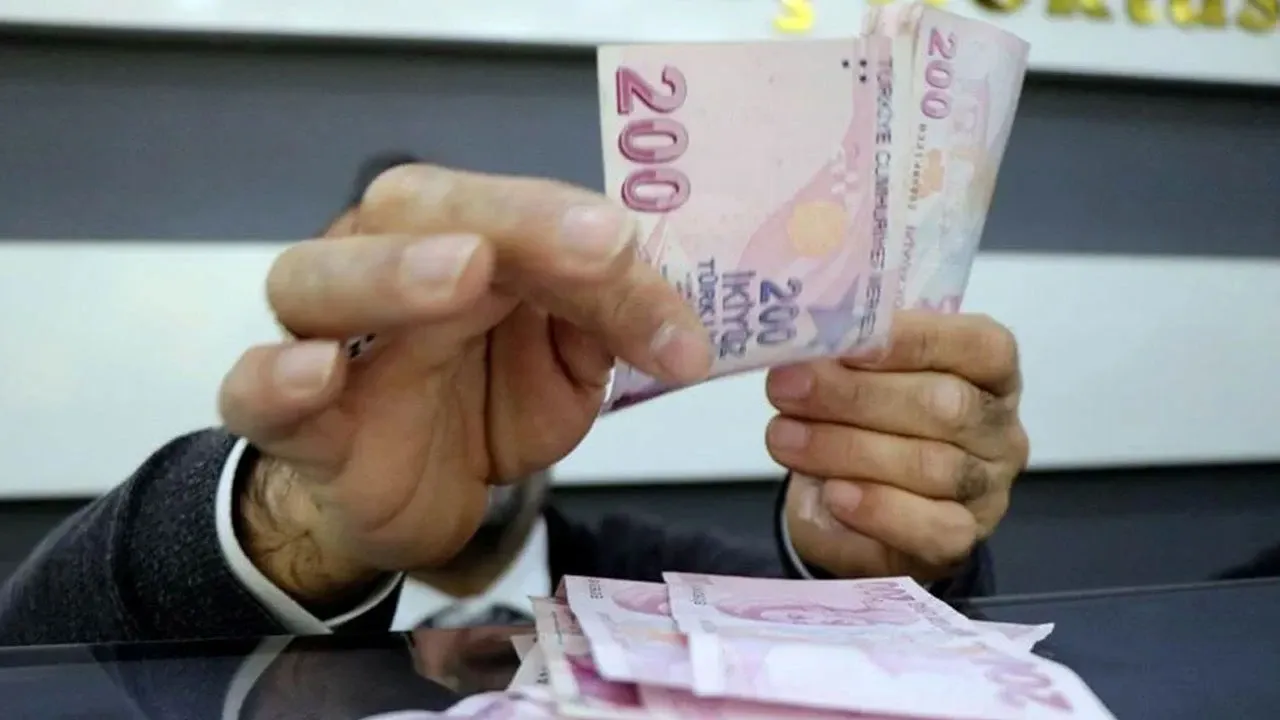 Asgari ücrete ara zam olacak mı? Temmuz zammı asgari ücretliler için merak konusu