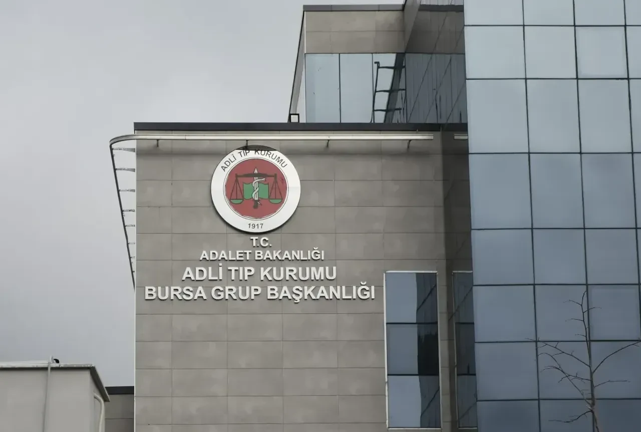 Bandırma’da korkunç görüntü! Ceset sahile vurdu